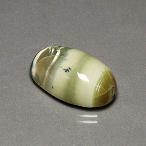 Serpentina verde natural de 9,88 ct, corte óvalo, opaco
