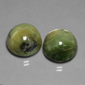 Gemas de serpentina verde natural de  ct, corte redondo, opaco