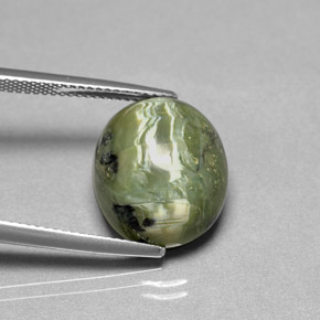 Serpentina verde natural de 9,20 ct, corte óvalo, opaco
