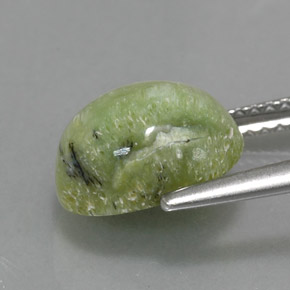 Serpentina verde natural de 2,57 ct, corte óvalo, opaco