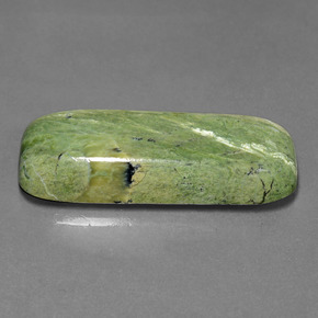 Serpentina Verde amarillento natural de 39.11 ct, Corte Cojín, Opaco
