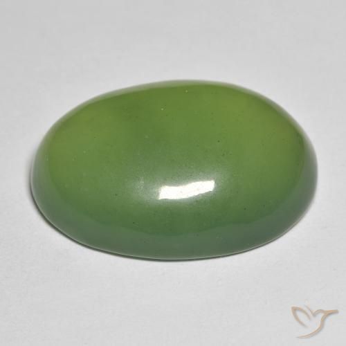 Serpentina Verde oscuro natural de 37.39 ct, Ovalada, Translúcido