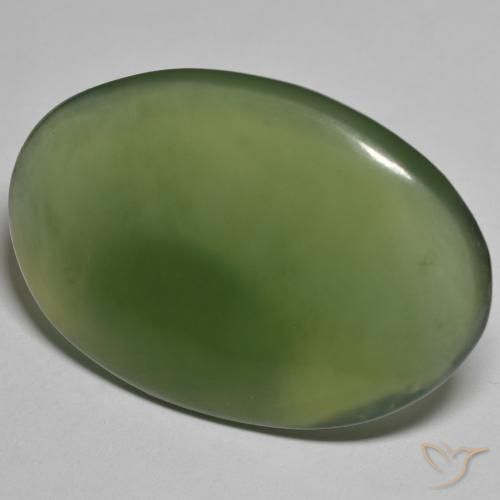 Serpentina Verde oscuro natural de 29.48 ct, Ovalada, Translúcido