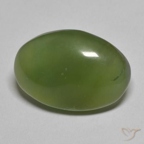 Serpentina Verde oscuro natural de 7.92 ct, Ovalada, Translúcido