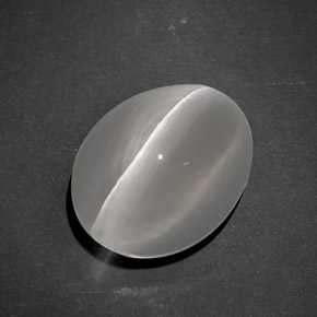 Sillimanite cat's eye gris natural de 7,96 ct, corte óvalo, translúcido