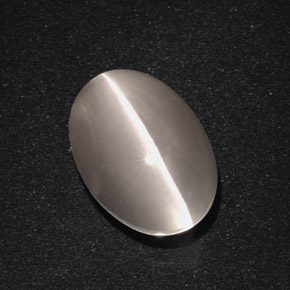 Sillimanite cat's eye gris natural de 5,66 ct, corte óvalo, translúcido