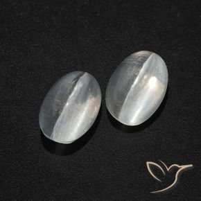 Gemas de Silimanita Ojo de Gato Blanco claro natural de 2.94 ct, Ovalada, Translúcido