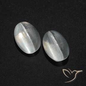 Gemas de Silimanita Ojo de Gato Blanco claro natural de 2.94 ct, Ovalada, Translúcido