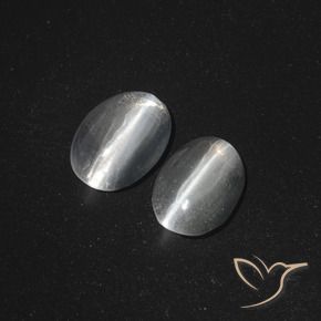 Gemas de Silimanita Ojo de Gato Blanco claro natural de 2.53 ct, Ovalada, Translúcido