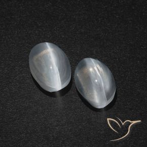 Gemas de Silimanita Ojo de Gato Blanco claro natural de 2.71 ct, Ovalada, Translúcido