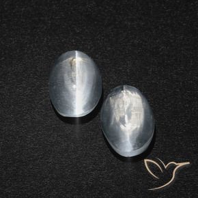 Gemas de Silimanita Ojo de Gato Blanco claro natural de 2.49 ct, Ovalada, Translúcido