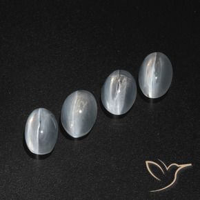 Gemas de Silimanita Ojo de Gato Blanco claro natural de 4.68 ct, Ovalada, Translúcido