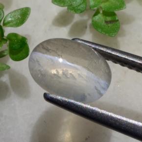 Silimanita Ojo de Gato Gris muy claro natural de 1.96 ct, Corte Óvalo, Transparente