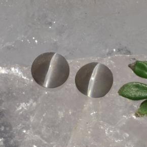 Gemas de Silimanita Ojo de Gato Humo natural de 1.15 ct, Corte Óvalo, Translúcido