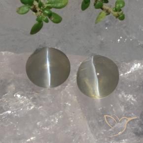Gemas de Silimanita Ojo de Gato Gris muy claro natural de 3.07 ct, Ovalada, Translúcido