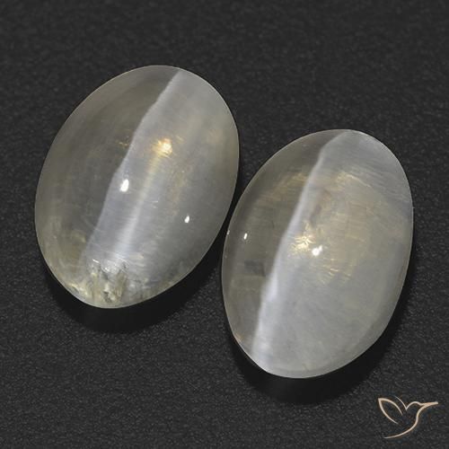 Gemas de Silimanita Ojo de Gato Blanco cálido natural de 2.78 ct, Ovalada, Transparente