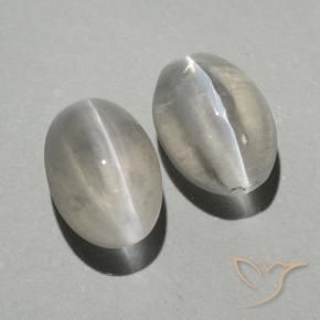 Gemas de Silimanita Ojo de Gato Blanco cálido natural de 2.03 ct, Ovalada, Transparente