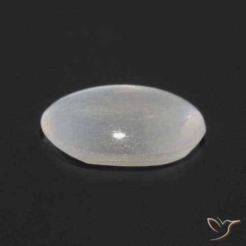 Silimanita Ojo de Gato Gris muy claro natural de 0.81 ct, Ovalada, Transparente