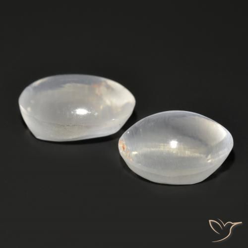 Gemas de Silimanita Ojo de Gato Gris muy claro natural de 2.71 ct, Ovalada, Transparente