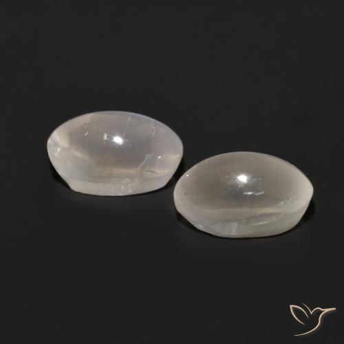 Gemas de Silimanita Ojo de Gato Gris muy claro natural de 1.58 ct, Ovalada, Translúcido
