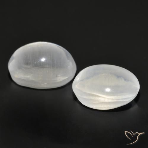 Gemas de Silimanita Ojo de Gato Gris muy claro natural de 2.29 ct, Ovalada, Transparente