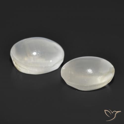 Gemas de Silimanita Ojo de Gato Gris muy claro natural de 2.69 ct, Ovalada, Transparente