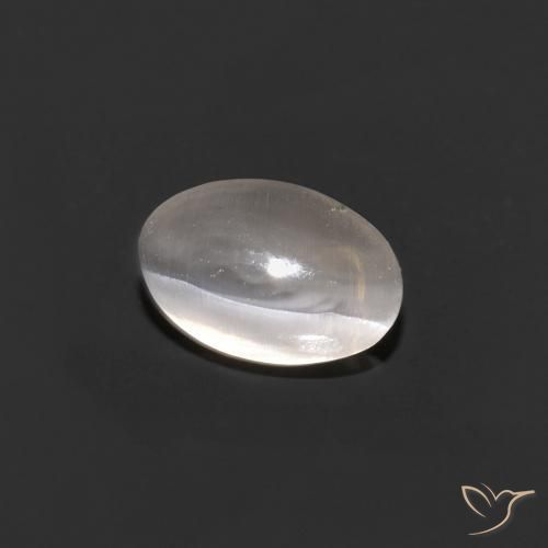 Silimanita Ojo de Gato Gris muy claro natural de 0.68 ct, Ovalada, Transparente