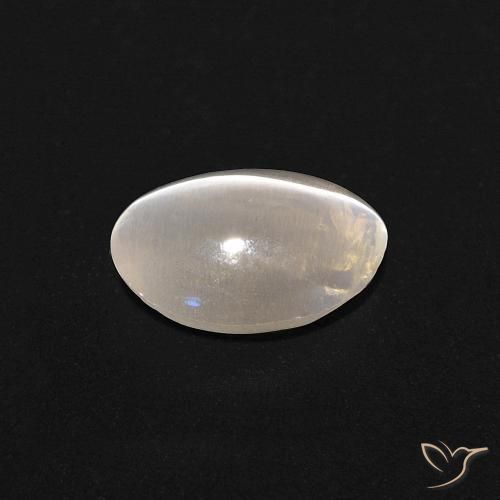 Silimanita Ojo de Gato Blanco cálido natural de 0.68 ct, Ovalada, Transparente