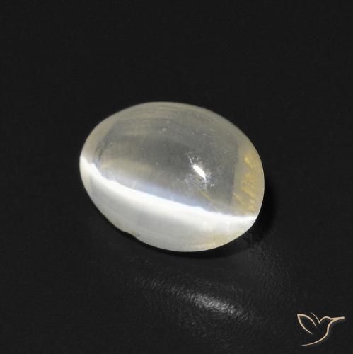 Silimanita Ojo de Gato Blanco cálido natural de 0.76 ct, Ovalada, Transparente