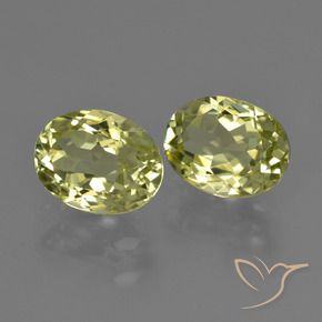 Gemas de Sillimanita Amarillo  verdoso natural de 4.26 ct, Ovalada, VVS-VS