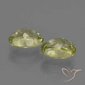 Gemas de Sillimanita Amarillo  verdoso natural de 4.26 ct, Ovalada, VVS-VS