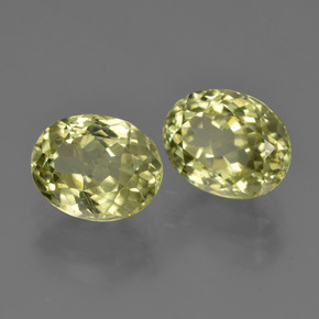 Gemas de Sillimanita Amarillo medio natural de 4.94 ct, Corte Óvalo, VS