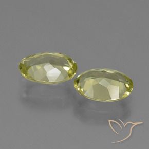 Gemas de Silimanita Amarillo  verdoso natural de 3.15 ct, Ovalada, VVS-VS