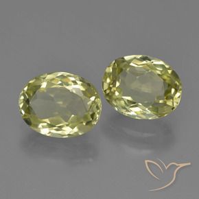 Gemas de Sillimanita Amarillo  verdoso natural de 4.32 ct, Ovalada, VVS-VS