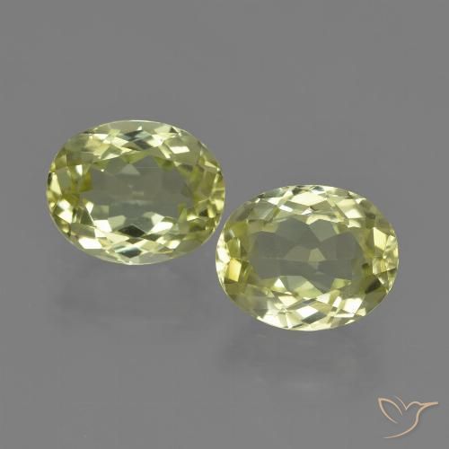 3.97ctw Natural Amarillo medio Silimanita, Ovalada, VVS-VS
