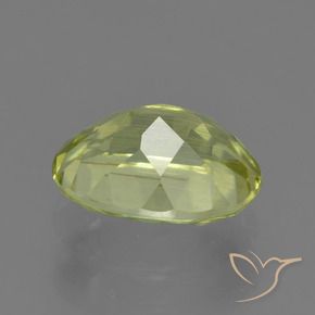 Sillimanita Amarillo verdoso natural de 1.98 ct, Ovalada, VS