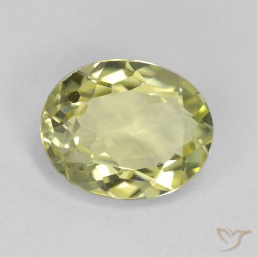 Sillimanita Amarillo medio natural de 1.72 ct, Ovalada, VVS-VS