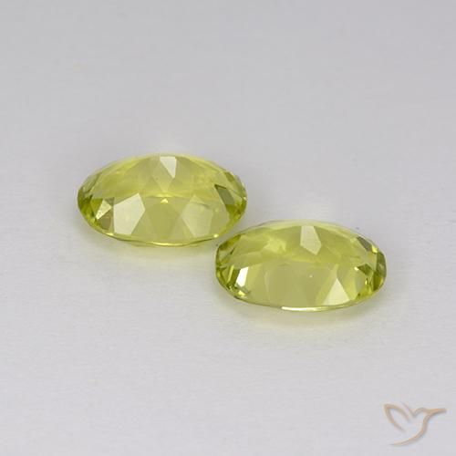 Gemas de Sillimanita Amarillo medio natural de 2.82 ct, Ovalada, VVS-VS