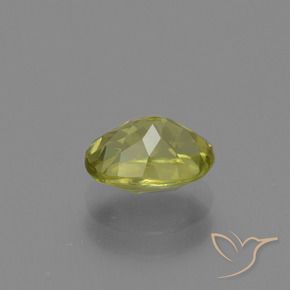 Sillimanita Amarillo medio natural de 1.37 ct, Ovalada, VS