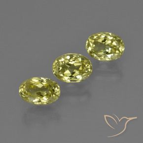 Gemas de Sillimanita Amarillo medio natural de 3.12 ct, Ovalada, VVS-VS