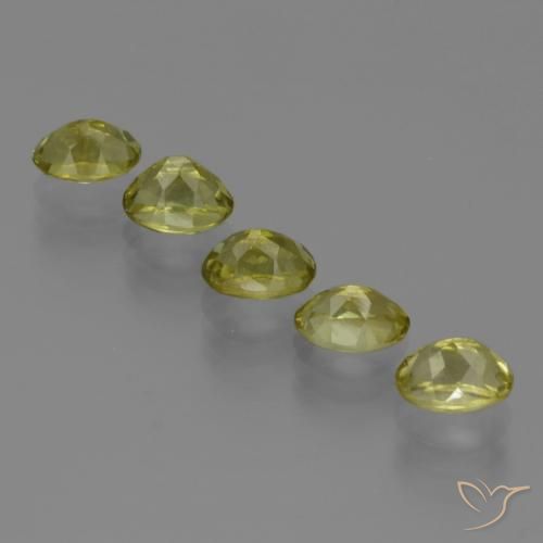 Gemas de Sillimanita Amarillo verdoso claro natural de 5.52 ct, Ovalada, VVS-VS