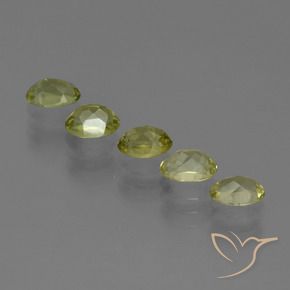 Gemas de Sillimanita Amarillo verdoso natural de 2.63 ct, Ovalada, VVS-VS