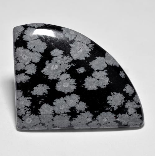 Obsidiana nevada multicolor natural de 44,61 ct, forma elegante, opaco