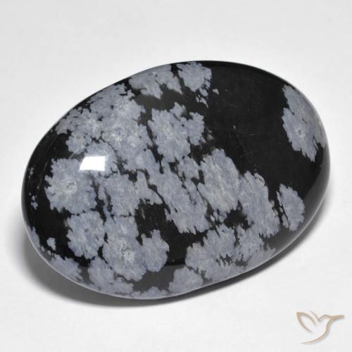 Obsidiana copo de nieve Gris-Blanco y negro natural de 39.01 ct, Ovalada, Opaco