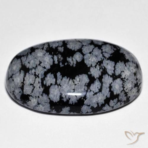 Obsidiana copo de nieve Gris-Blanco y negro natural de 45.67 ct, Ovalada, Opaco
