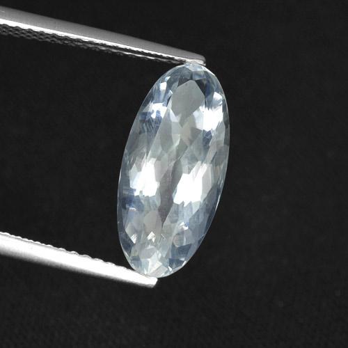 Sodalita blanco natural de 2,85 ct, corte óvalo, VS