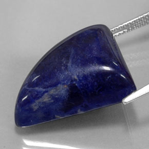 Sodalita Azul violeta natural de 19.69 ct, Forma elegante, Opaco