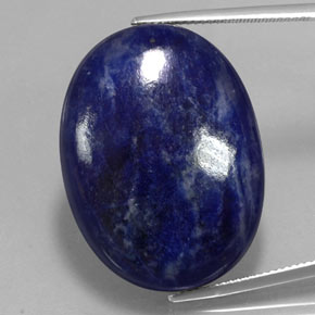 Sodalita azul violeta natural de 41,08 ct, corte óvalo, opaco