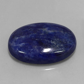 Sodalita azul violeta natural de 41,08 ct, corte óvalo, opaco