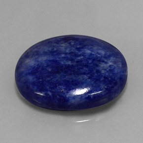 Sodalita Azul violeta natural de 42.99 ct, Corte Óvalo, Opaco